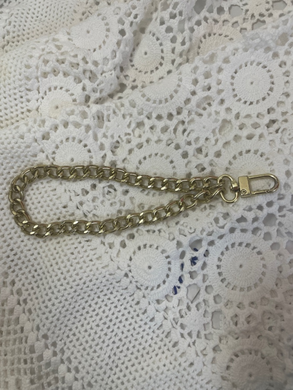 Gold Tone Key Chain or purse Clip with Lobster Clasp 7”